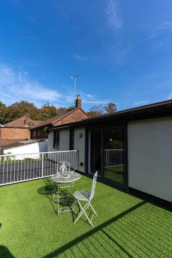 Executive Serviced Accommodation- Southampton, Perfect For Relocators, Contractors And Professionals Holiday home *