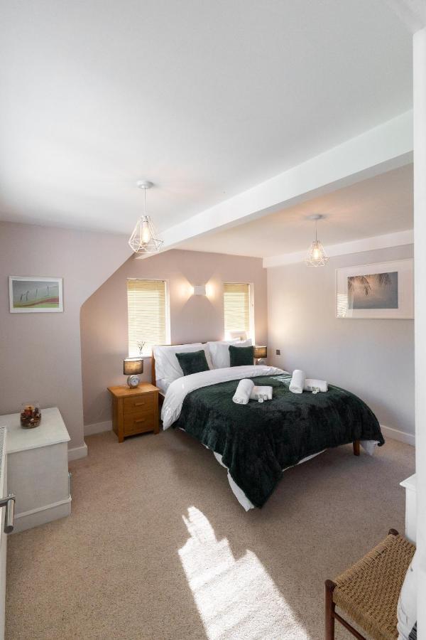 Executive Serviced Accommodation- Southampton, Perfect For Relocators, Contractors And Professionals Holiday home *