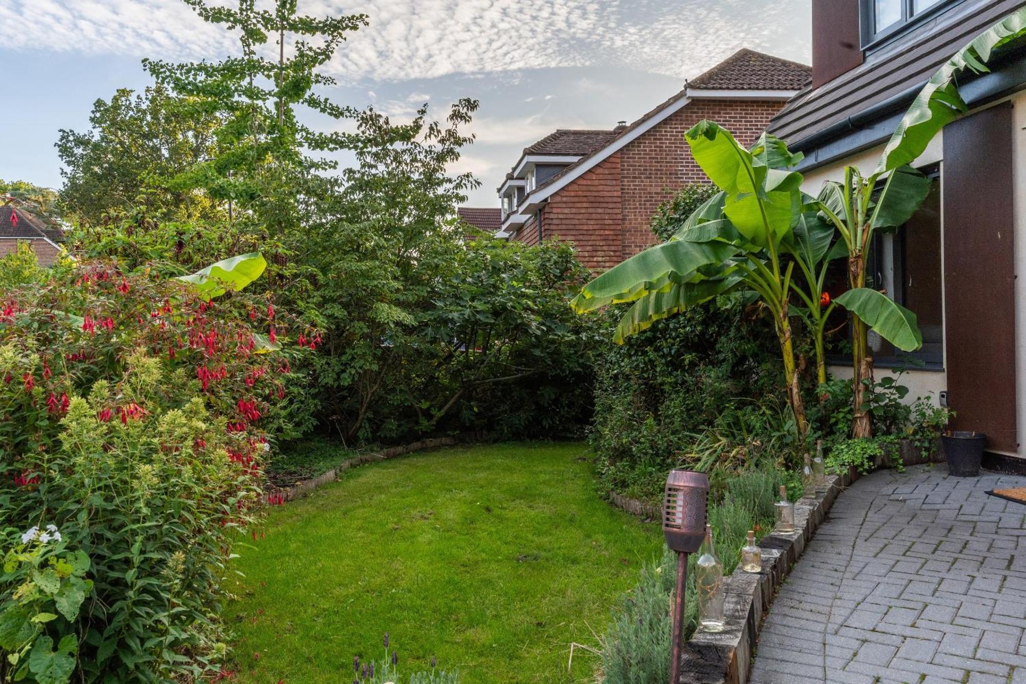 Executive Serviced Accommodation- Southampton, Perfect For Relocators, Contractors And Professionals Holiday home Southampton