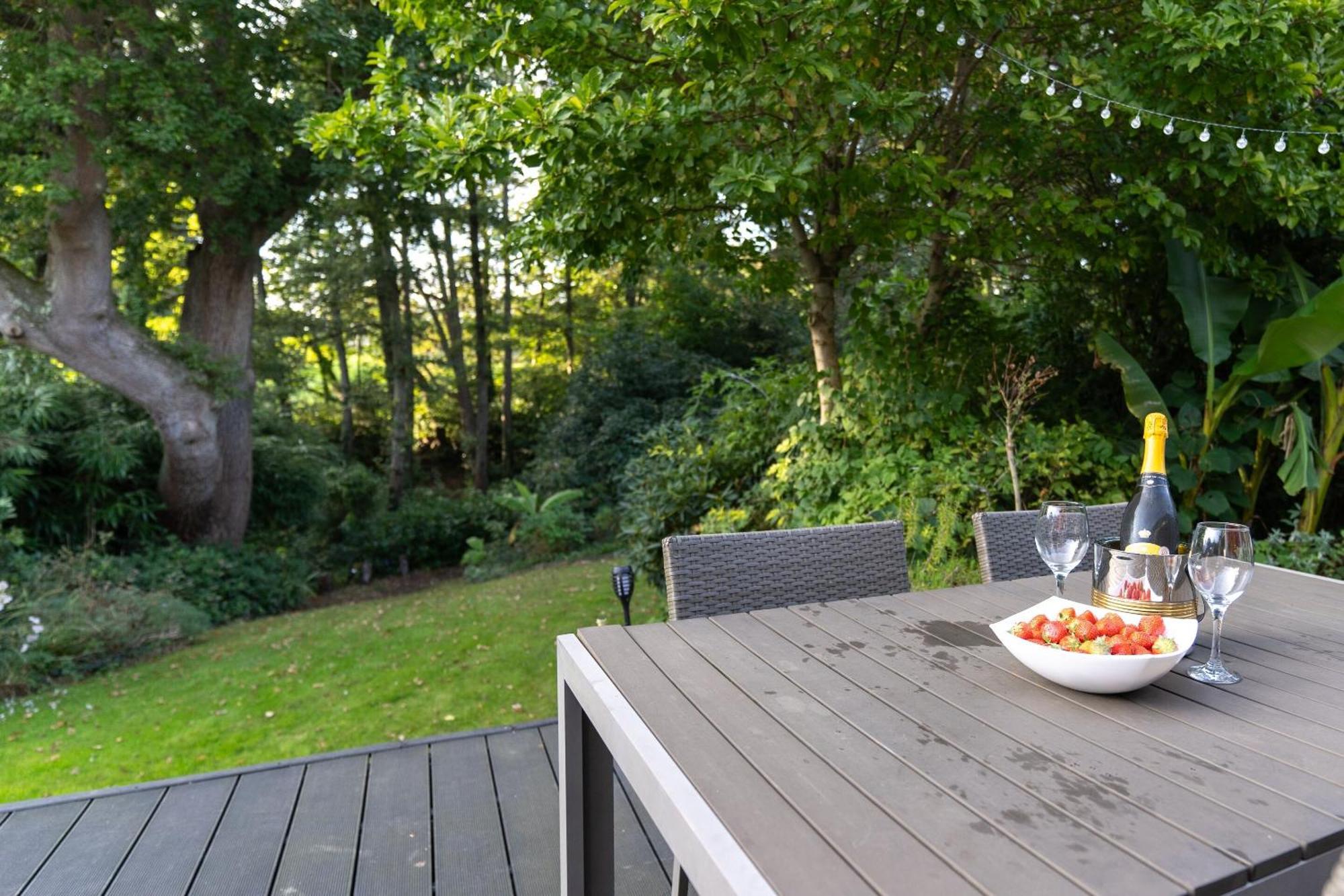 Executive Serviced Accommodation- Southampton, Perfect For Relocators, Contractors And Professionals * Southampton